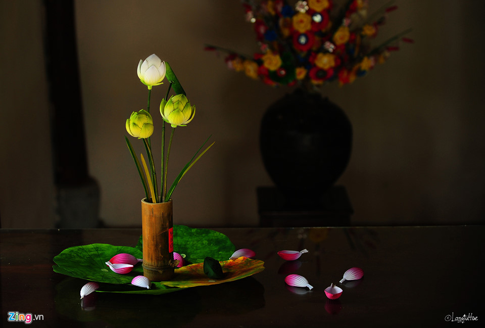 Làng hoa giấy 400 tuổi ở Huế đón Tết